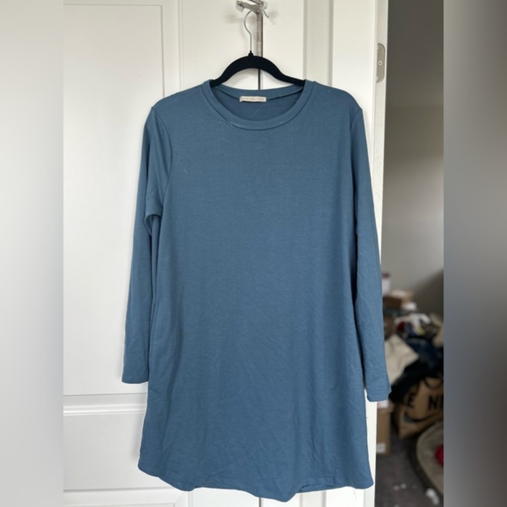 Active USA Blue long sleeve casual dress | size M